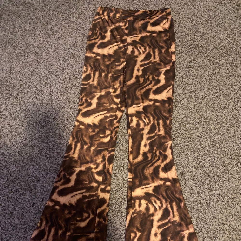 Flare pants - Picture 2 of 2